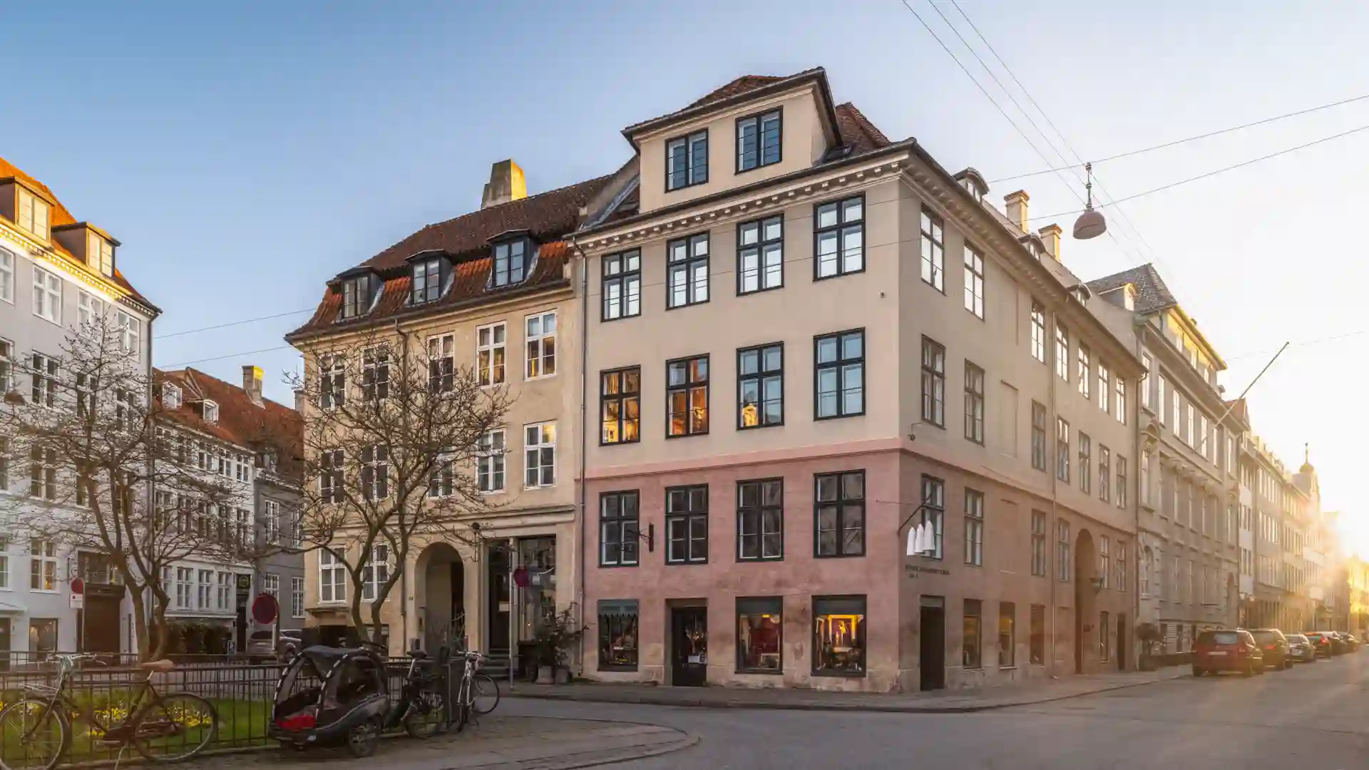 udlejningsejendom på store strandstræde i københavn k