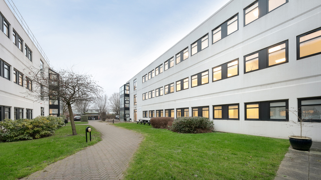 Udefra kontoret på Herstedøstervej 27-29D, 2. sal, LM 2.1, 2620 Albertslund | Billede til print