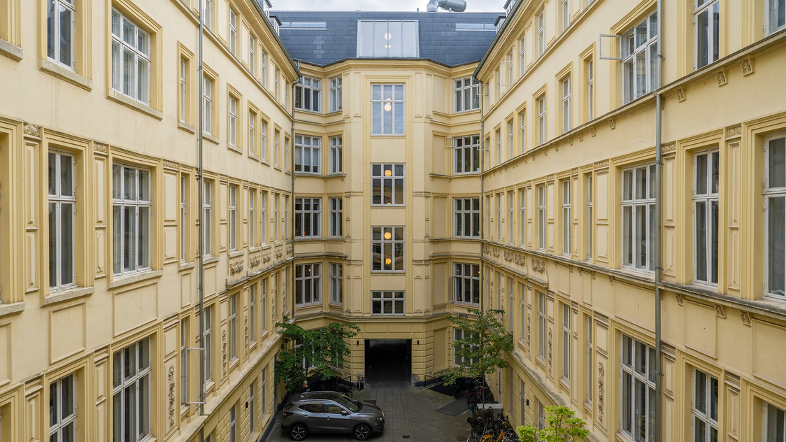 Facade til kontor på Bredgade 65A, 2. sal, 1260 København K | Billede til print