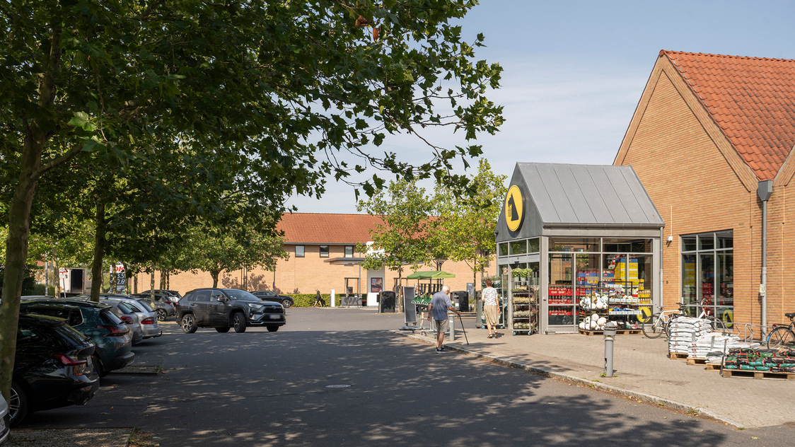 Facade til butik på Niels Olsens Vej 2, 3650 Ølstykke | Billede til print