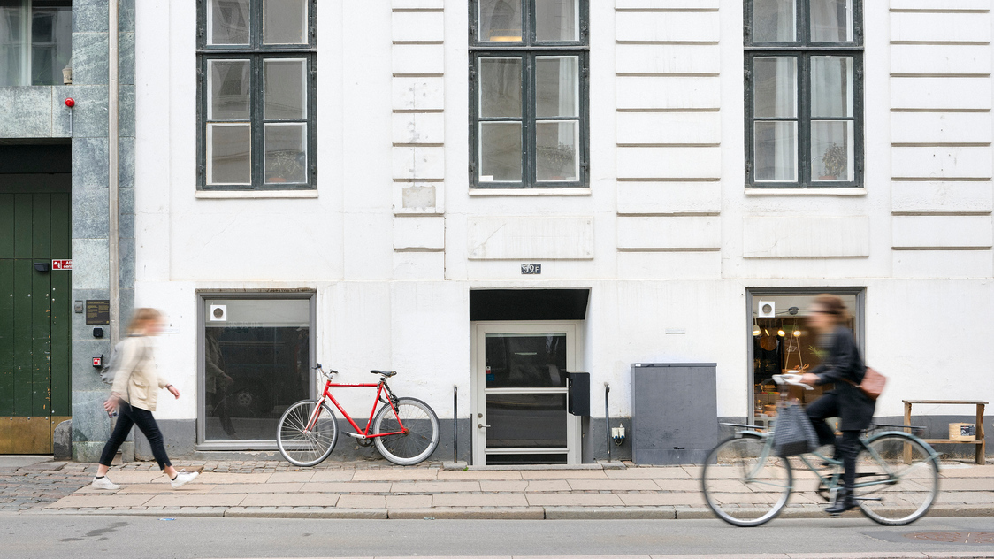 Indgang til butikslokale - Store Kongensgade 59F, Parterre | Billede til print