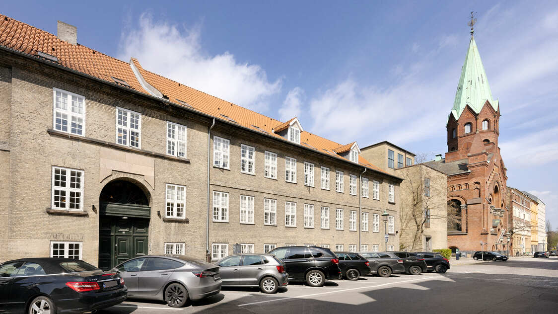 Facade billede af kontor på Rigensgade 11, parterre th., 1316 København K | Billede til print