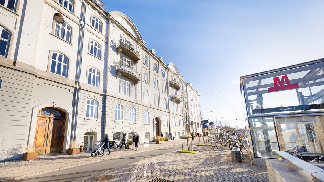 Facadebillede af Oslo Plads 14, parterre, butik 5 | Billede til print