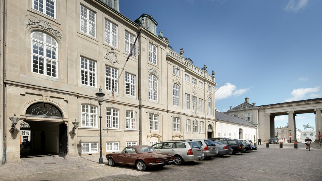 Facade - Amaliegade 15, depotrum 4 | Billede til print