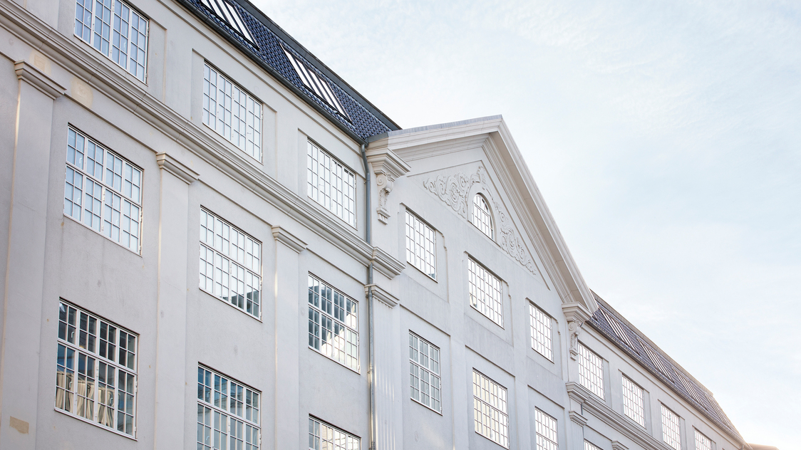 Facade - Dampfærgevej 27-29, kld. Rum 10 | Billede til print