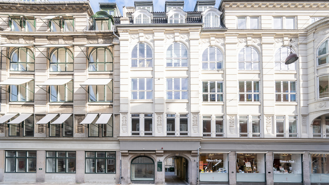 Facaden til butikken - Farvergade 8, st., 1468 København K | Billede til print